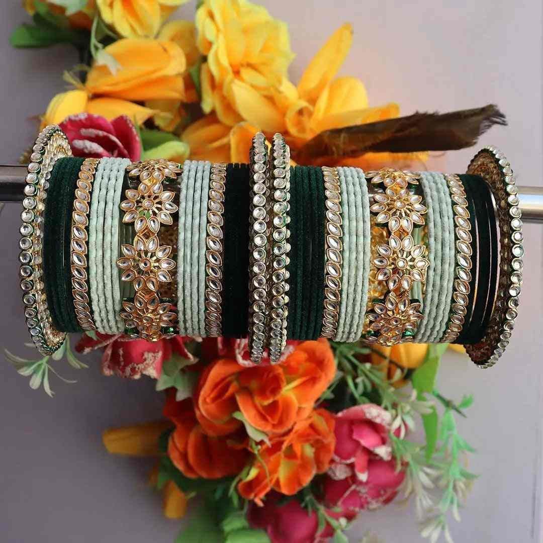 Bridal bangles design : सावन 2024 में मच जाएगी धूम जब स्टाइल करेंगी ये ब्राइडल बैंगल्स डिजाइन
