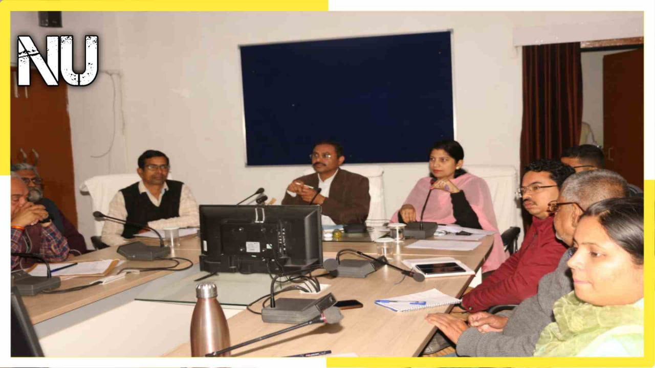 उमरिया जिले में CM HelpLine की शिकायतों का प्राथमिकता से करें निराकरण - कलेक्टर