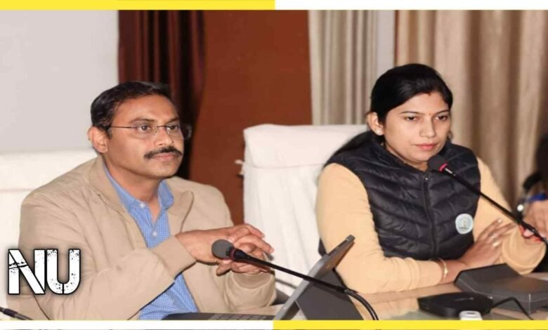 समय सीमा में निर्माण कार्य पूर्ण करने कलेक्टर उमरिया ने दिया अल्टीमेटम अन्यथा संबंधित के विरूध्द होगी कार्यवाही