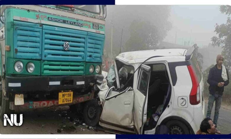 Road Accident : कोहरे के कारण हादसा खड़े टैंकर में जा घुसी कार एक की मौत व कार सवार परिवार हुआ घायल