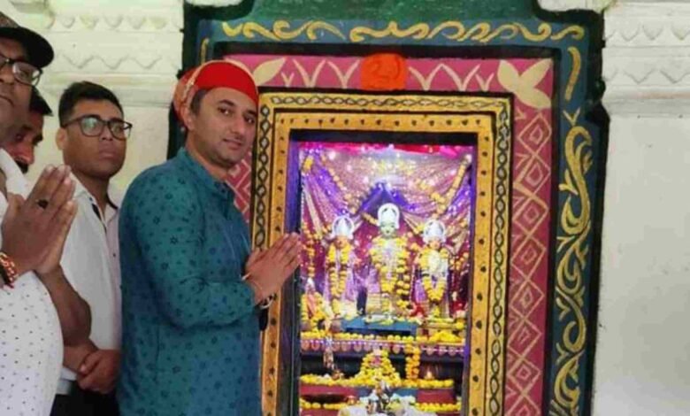 महराजा रीवा, विधायक मानपुर, कलेक्टर, एसपी, सीईओ जिला पंचायत ने किए बांधवाधीश के दर्शन
