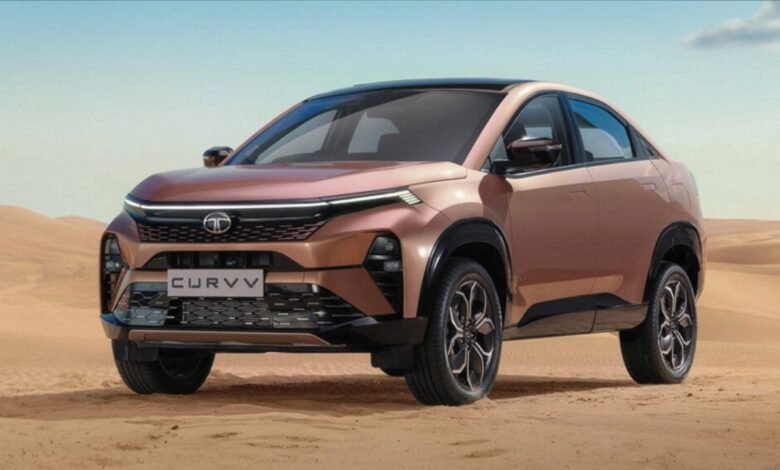 लग्जरी लुक और बेहतरीन फीचर्स के साथ भारतीय मार्केट में लांच हुई New Tata curvv 2025 जाने कीमत,