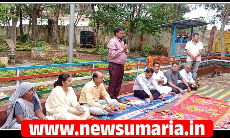 (उमरिया) पठारी में नवांकुर सखी हरियाली यात्रा संपन्न