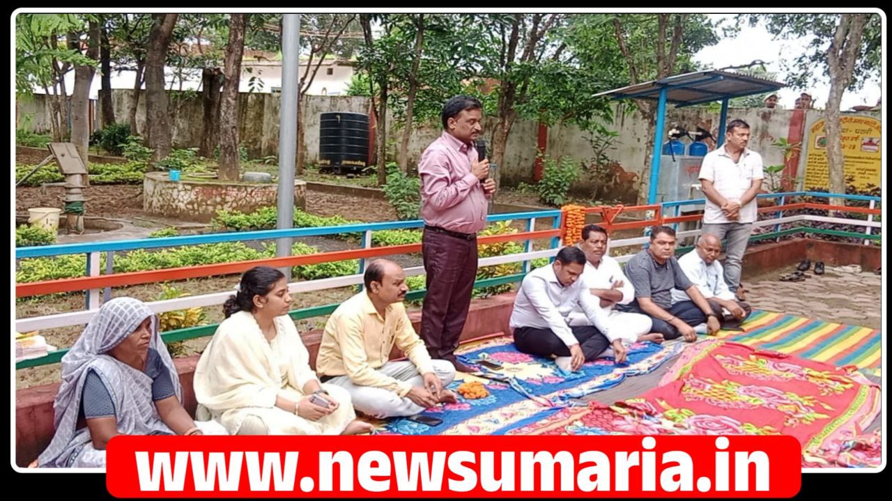 (उमरिया) पठारी में नवांकुर सखी हरियाली यात्रा संपन्न